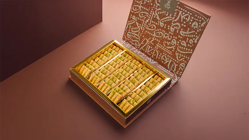 بقلاوة اصابع الكاجو كبير