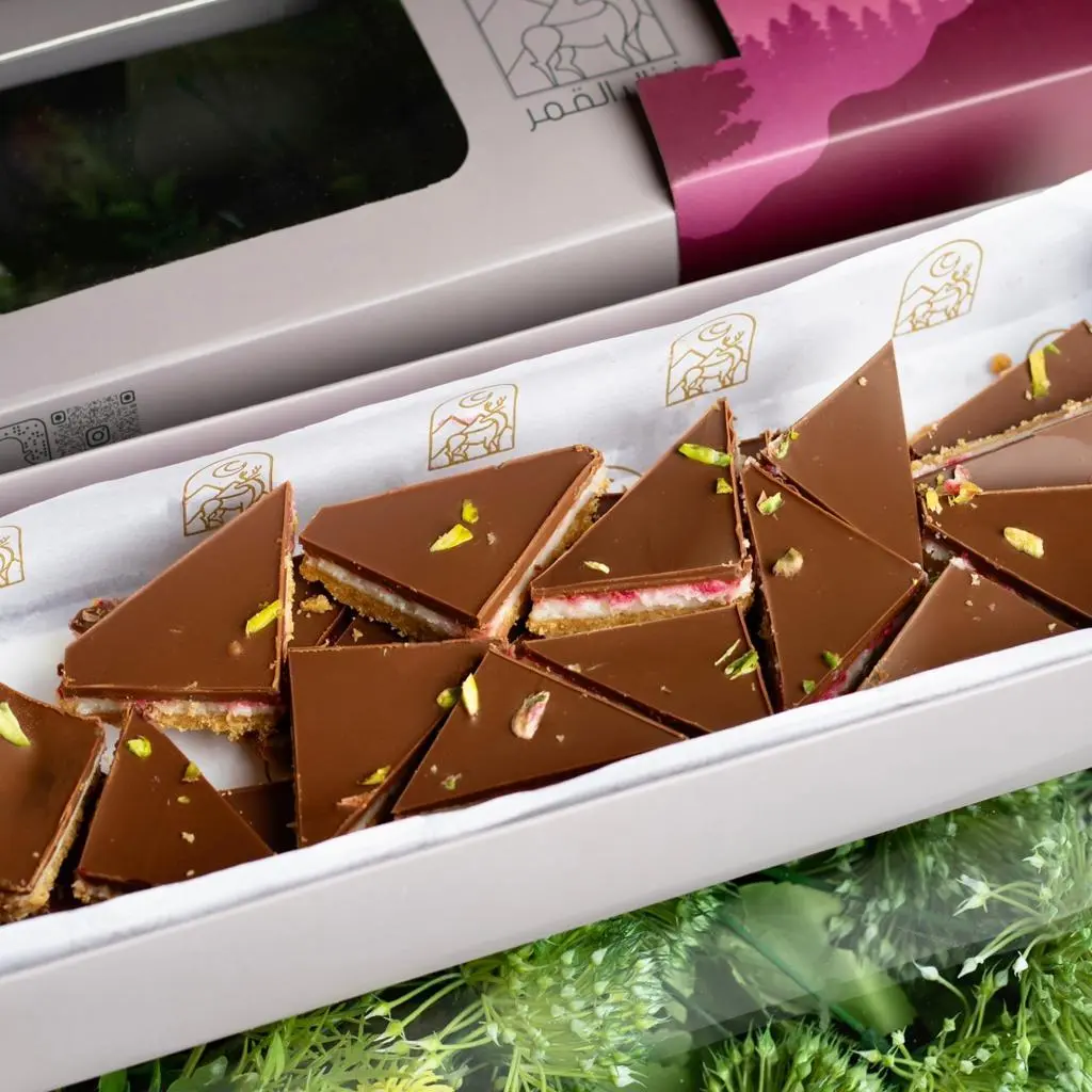 Raspberry Cheese Bar