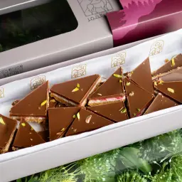 تشيز بار بالتوت