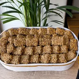 Bahraini Wafer Tray