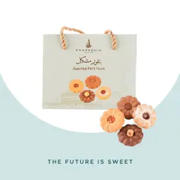 Assorted coated petit four sable bag