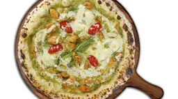Pesto Chicken Pizza