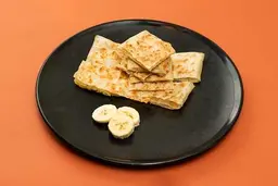 Mutabbaq banana cream