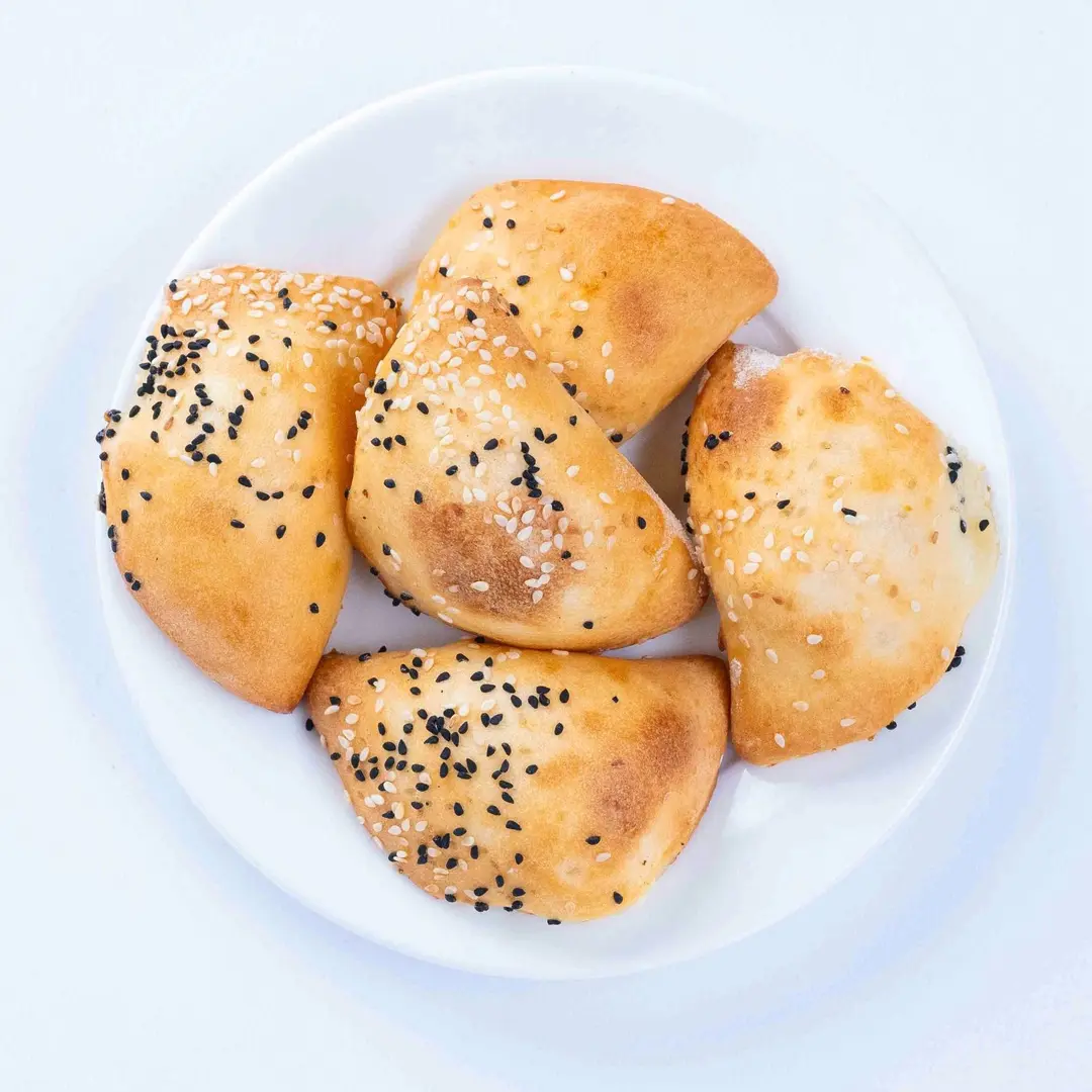 معجنات جبنة (٥حبات)