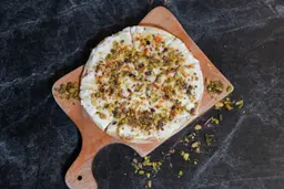 قشطة بالمكسرات مدورة