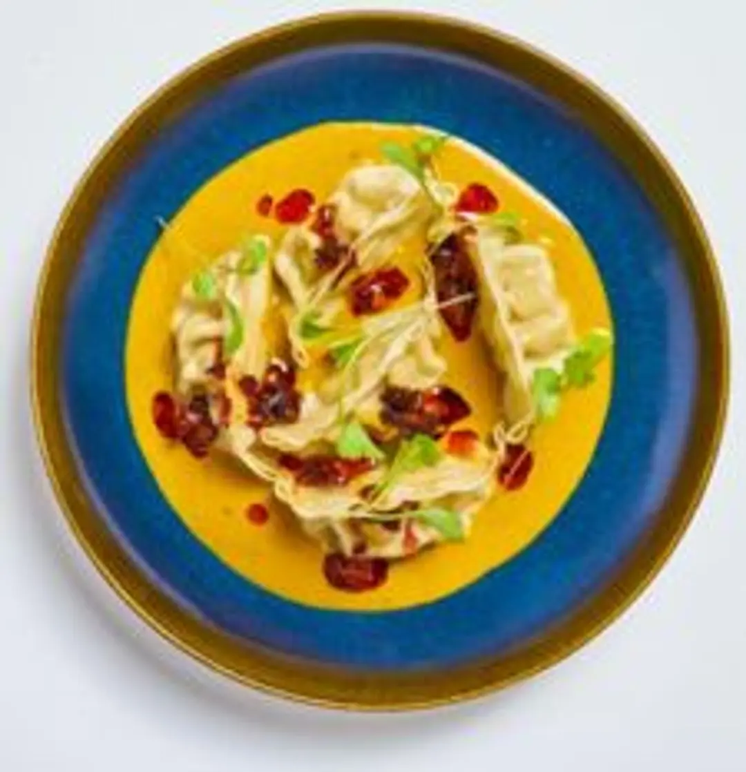 900 Momo Gyoza Chicken