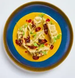 900 Momo Gyoza Chicken