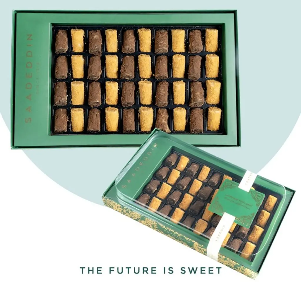 Small Lotus & Oreo Fingers Box