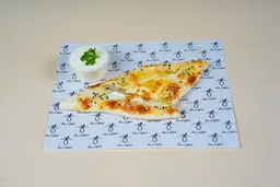 فطيرة لبنة بالعسل
