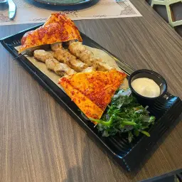 شيش طاووق