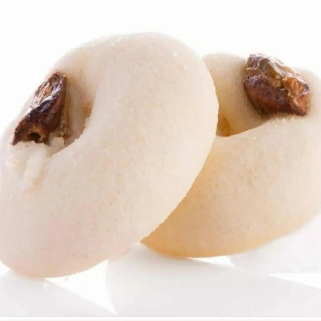 غريبة