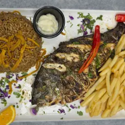 وجبة سمك سوبريم