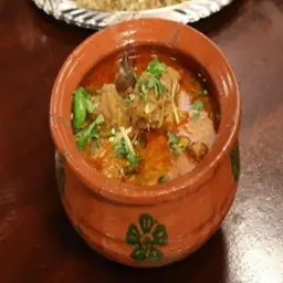 Brown Clay Pot Boneless Chicken