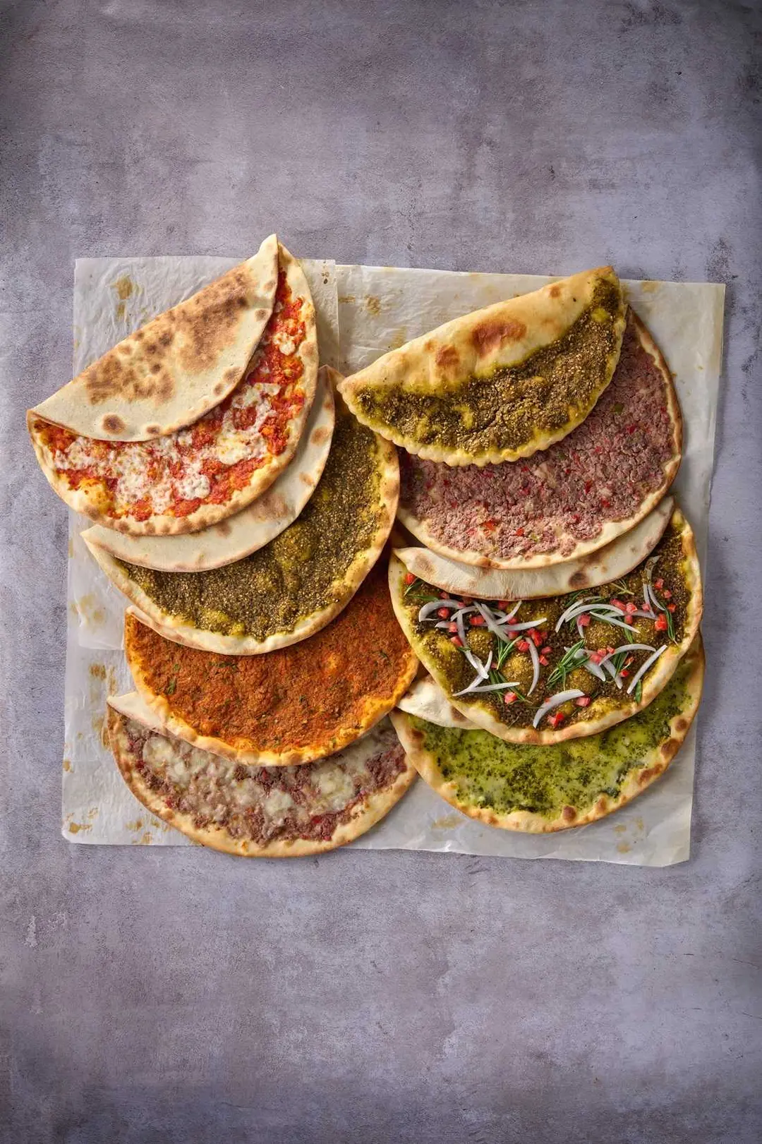 Manakeesh Box - For 8