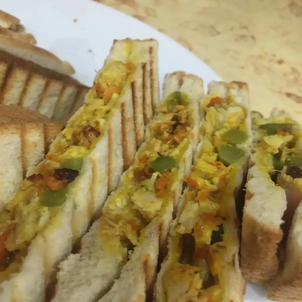 مطبق دجاج مكشن