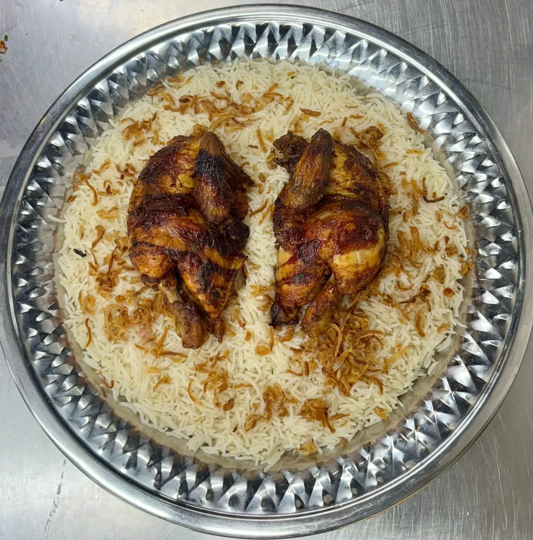 حبة دجاج شواية رز أبيض