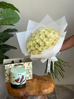 White roses bouquet with chocolate B