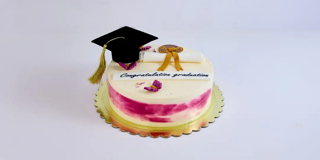 Graduation cake with berries
