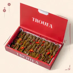 Box spicy grape leaves