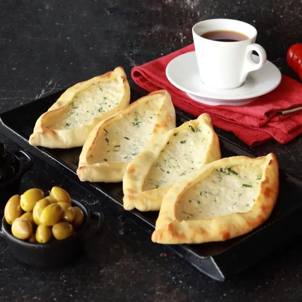 فطائر جبنة