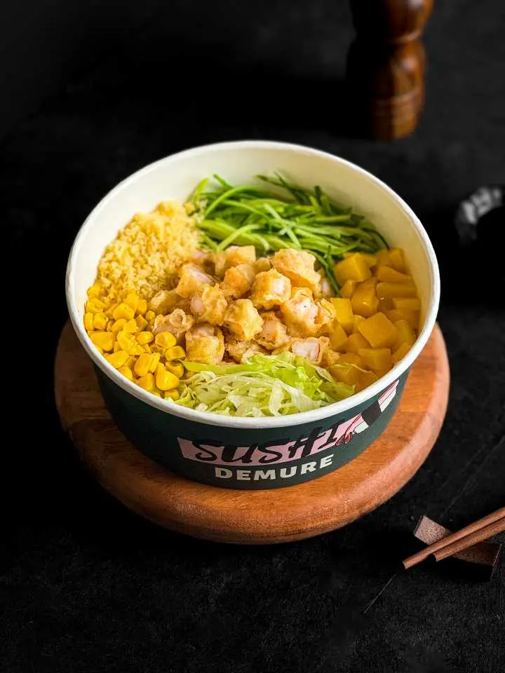 Bang Bang Chicken Poke Bowl