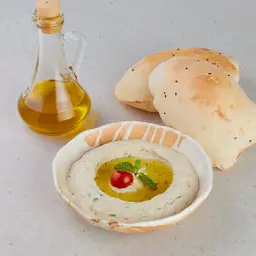 Hummus Beiruti
