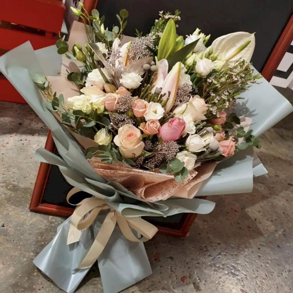 Hand Bouquet 2