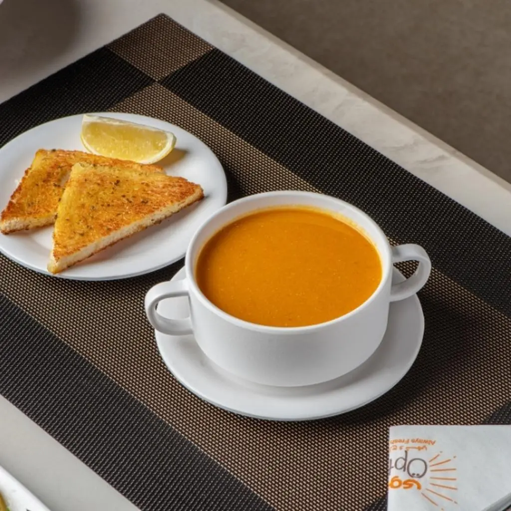 شوربة عدس تركي