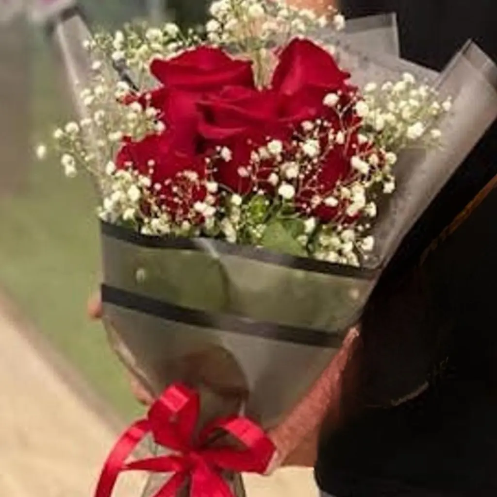 باقة صندوق روز 1