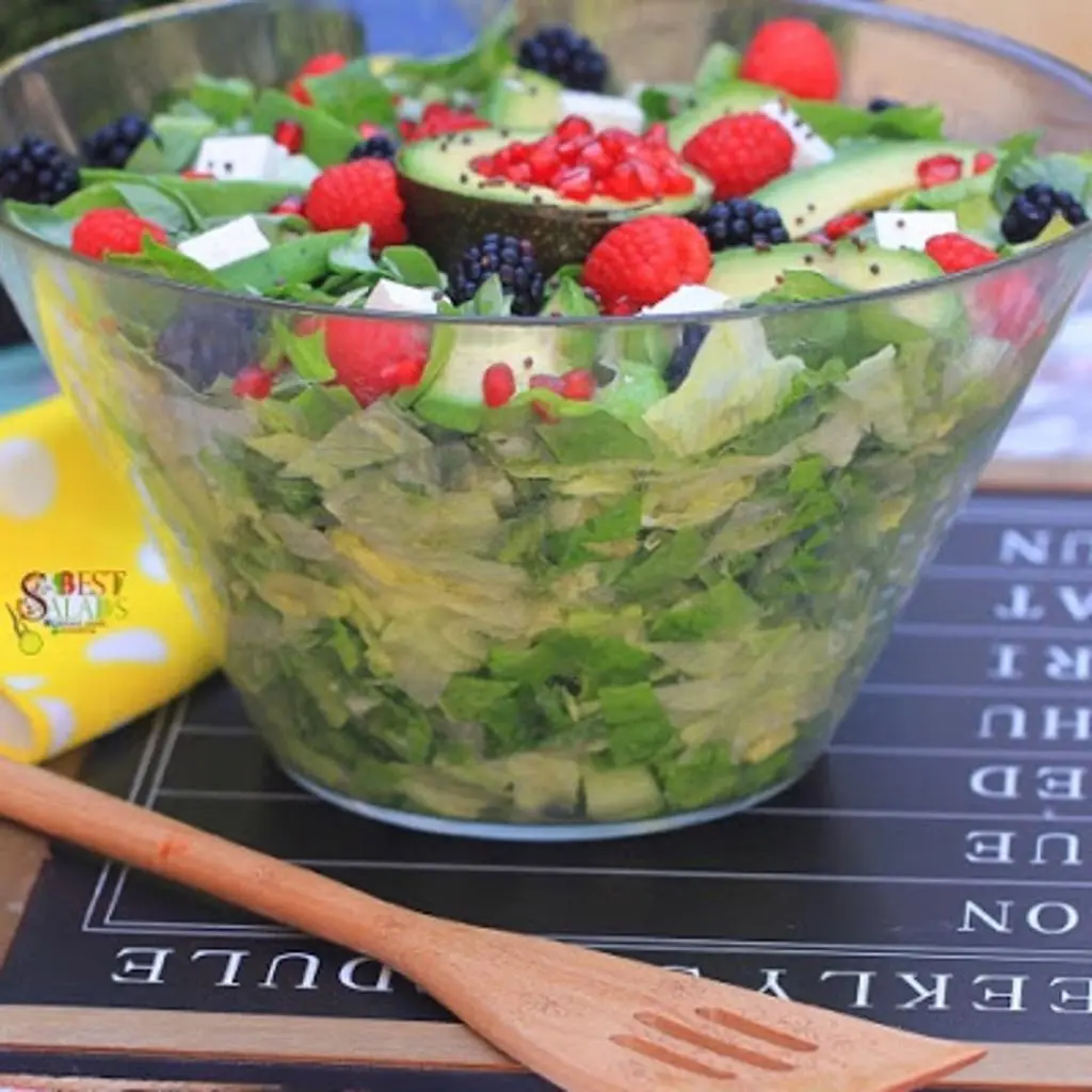 Avocado Salad with Berries