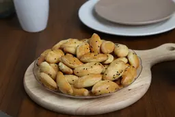 Anise Nawaim