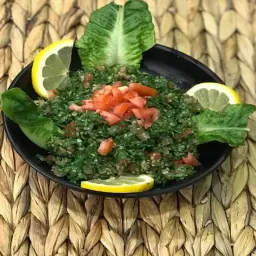 سلطة تبولة