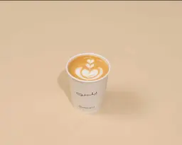لاتيه إسباني ساخن