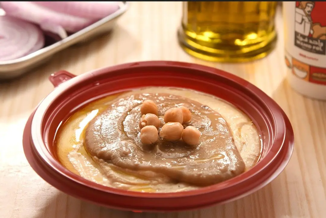 Hummus with Fol