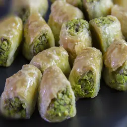 كل وشكر فستق تركي