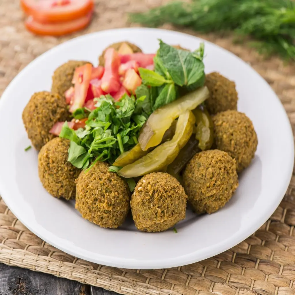 صحن فلافل هاشم عادي