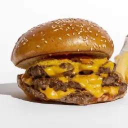 Triple Beef Burger