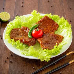 وجبة لحم محمر