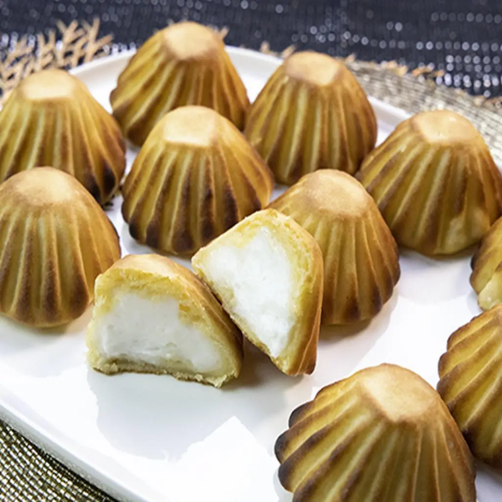 Ghoraiba with Cream