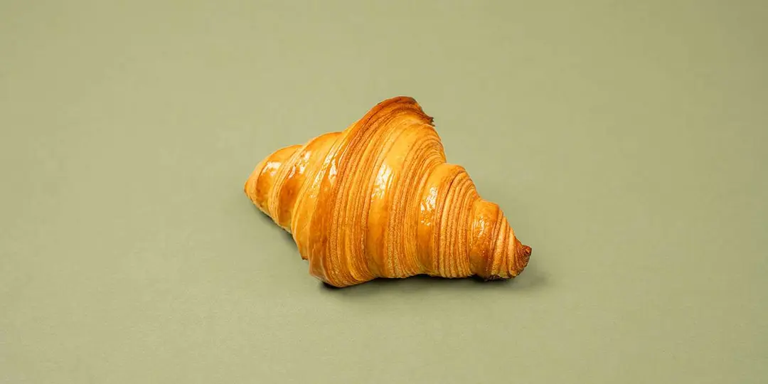 Plain croissant