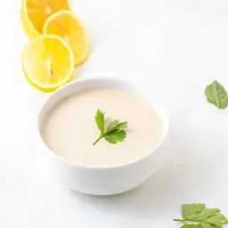 سلطة طحينة
