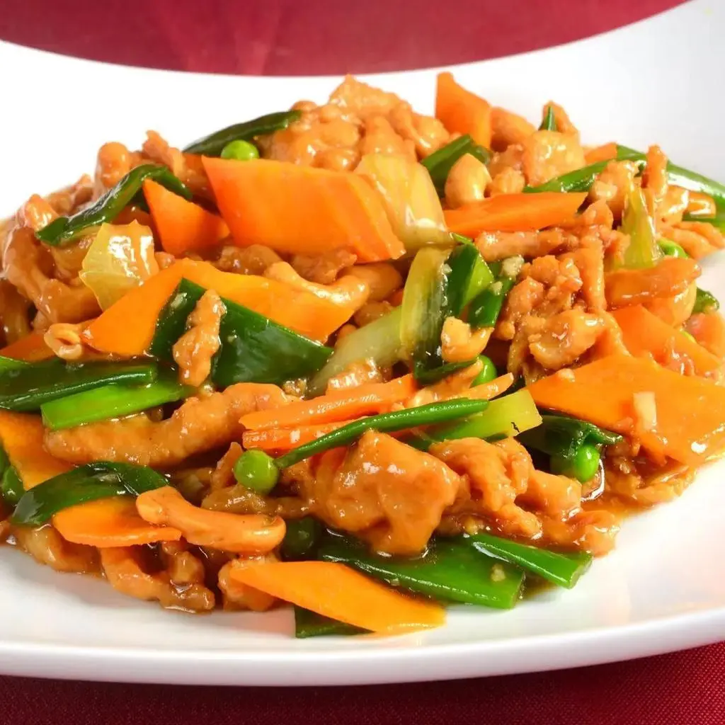 Chicken with Cashew