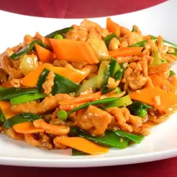 Chicken with Cashew