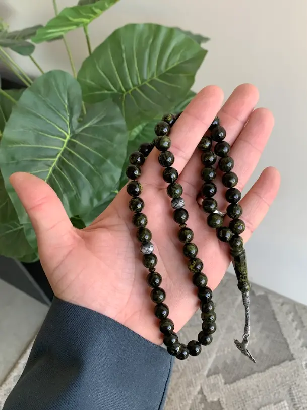 Silver rosary oil
