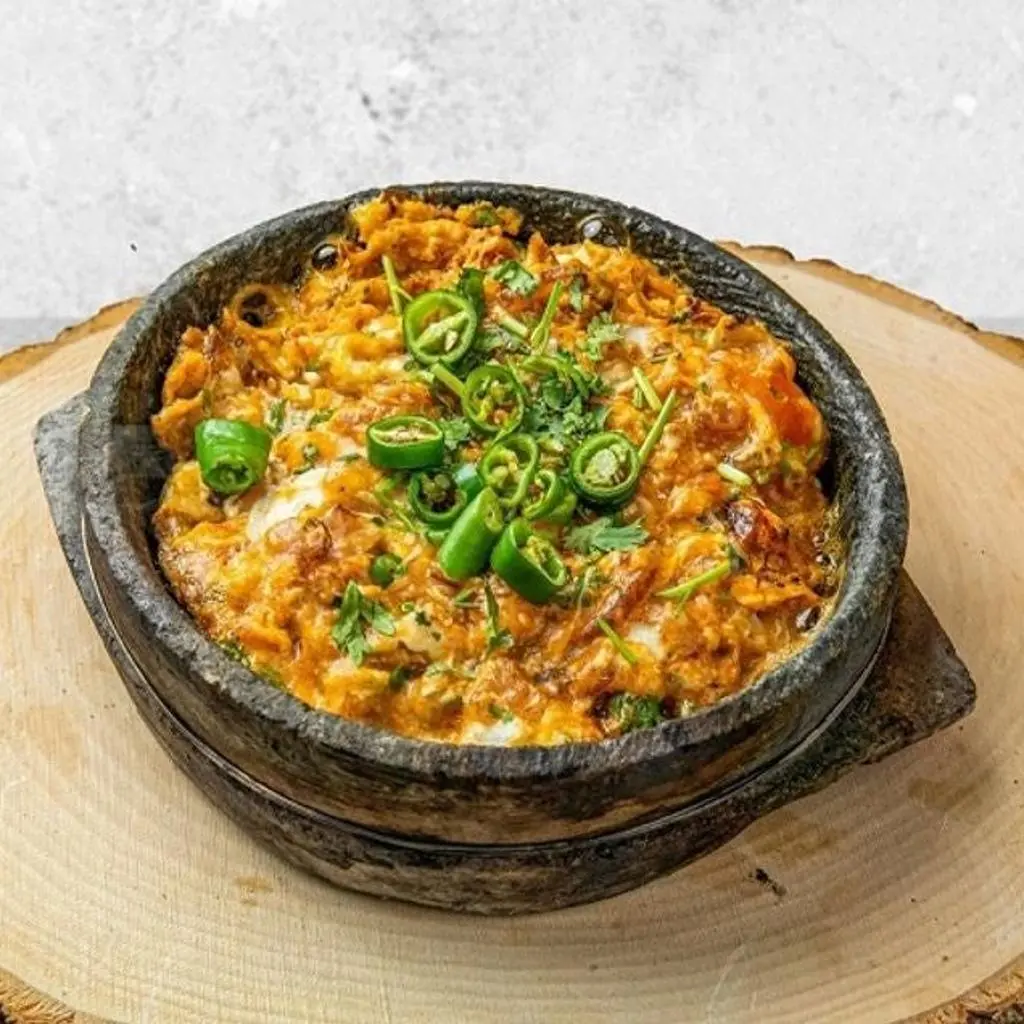 Tawa Lentil with Eggs