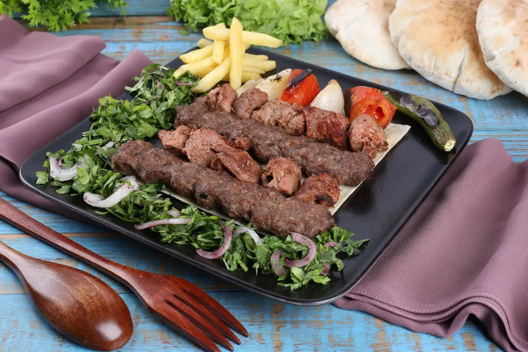 Mshakal Laham