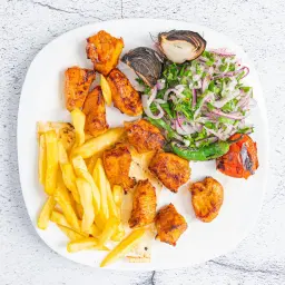 طبق شيش طاووق