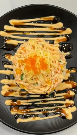 Crab mango tower