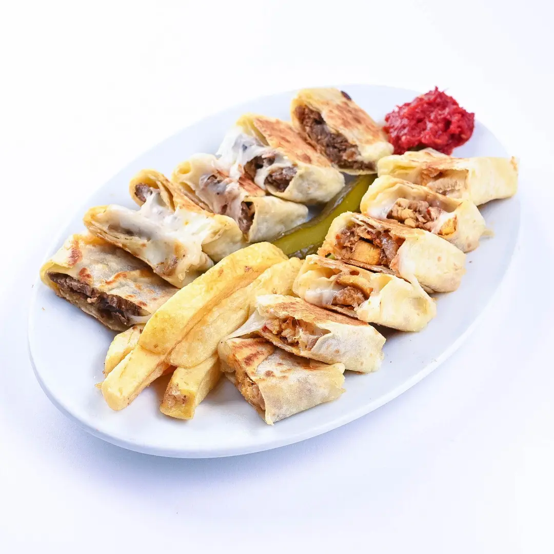Arabic Mixed Shawarma with Cheese