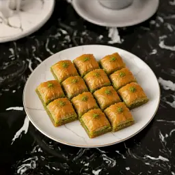 بقلاوة اسطنبولية